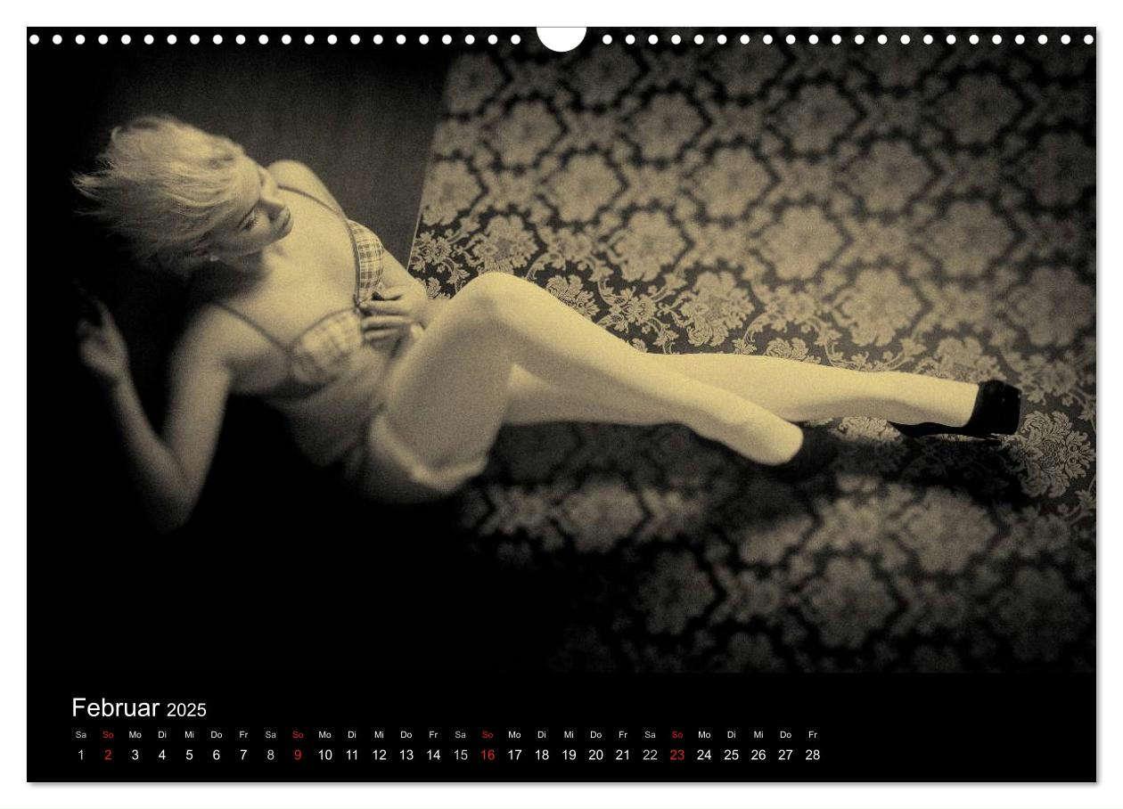 Bild: 9783435832989 | Dessous (Wandkalender 2025 DIN A3 quer), CALVENDO Monatskalender