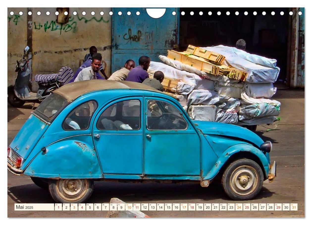 Bild: 9783435471317 | Citroën 2CV - geliebte Ente (Wandkalender 2025 DIN A4 quer),...