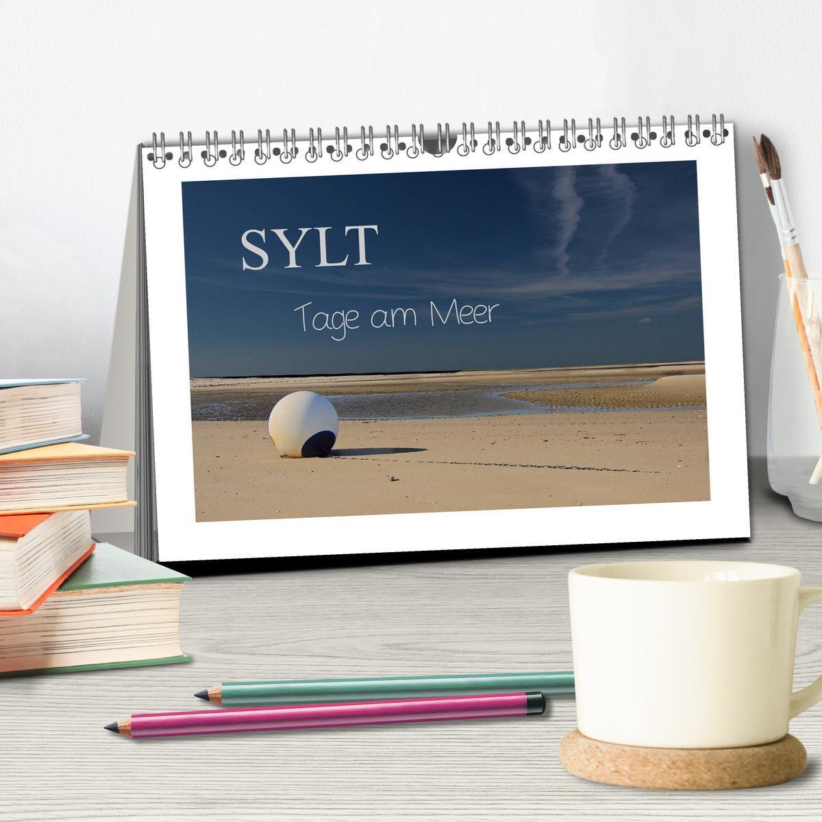 Bild: 9783435616480 | Sylt - Tage am Meer (Tischkalender 2025 DIN A5 quer), CALVENDO...