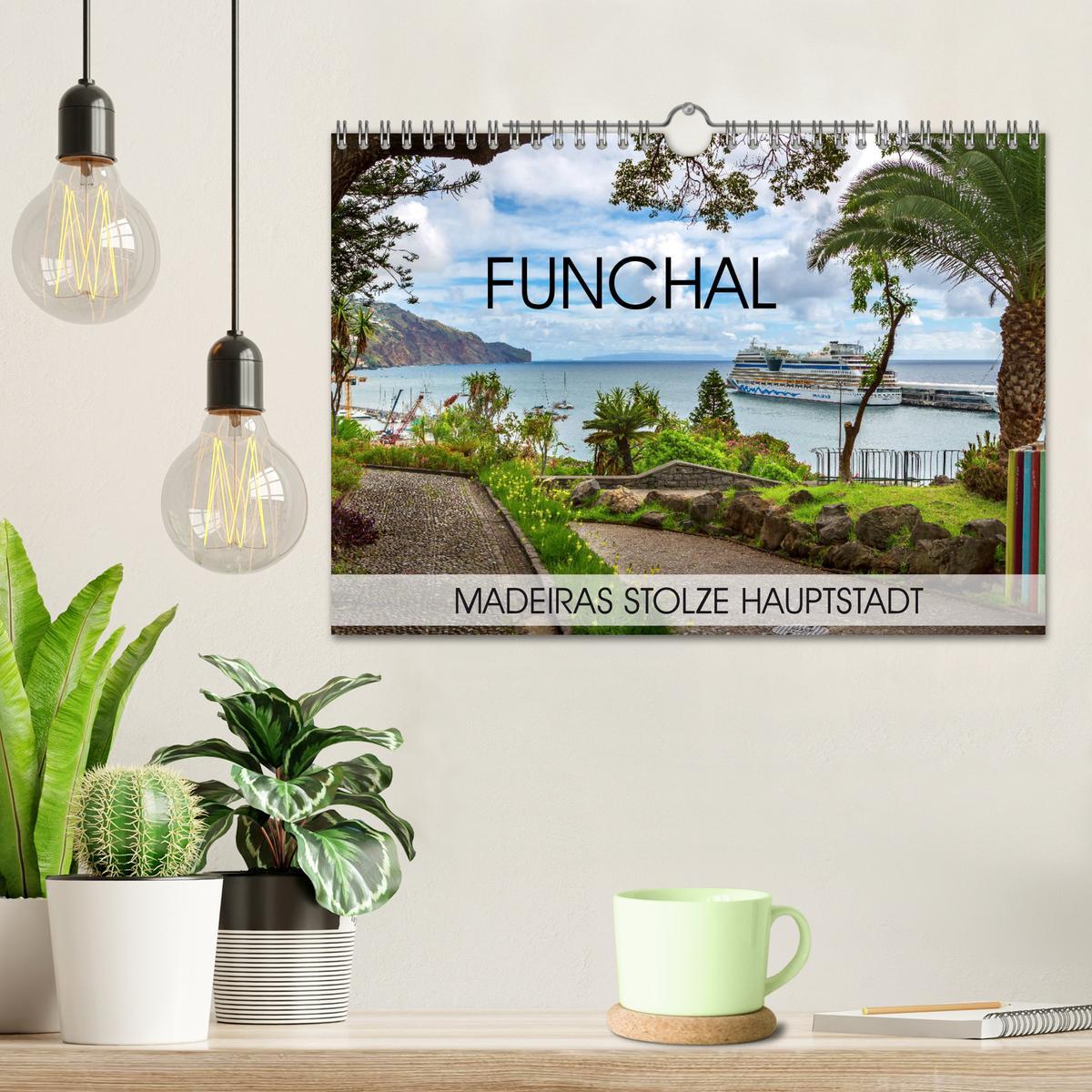 Bild: 9783435245758 | Funchal - Madeiras stolze Hauptstadt (Wandkalender 2025 DIN A4...