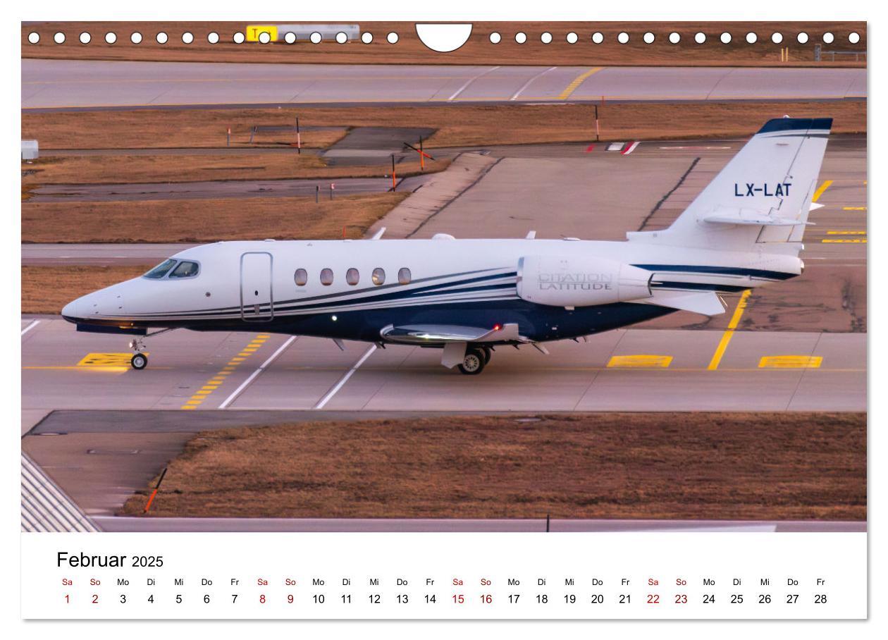 Bild: 9783457220283 | Die Welt der Privatjets (Wandkalender 2025 DIN A4 quer), CALVENDO...