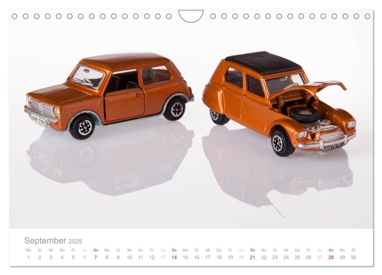 Bild: 9783435471041 | Dinky Toys Spielzeugautos (Wandkalender 2025 DIN A4 quer), CALVENDO...