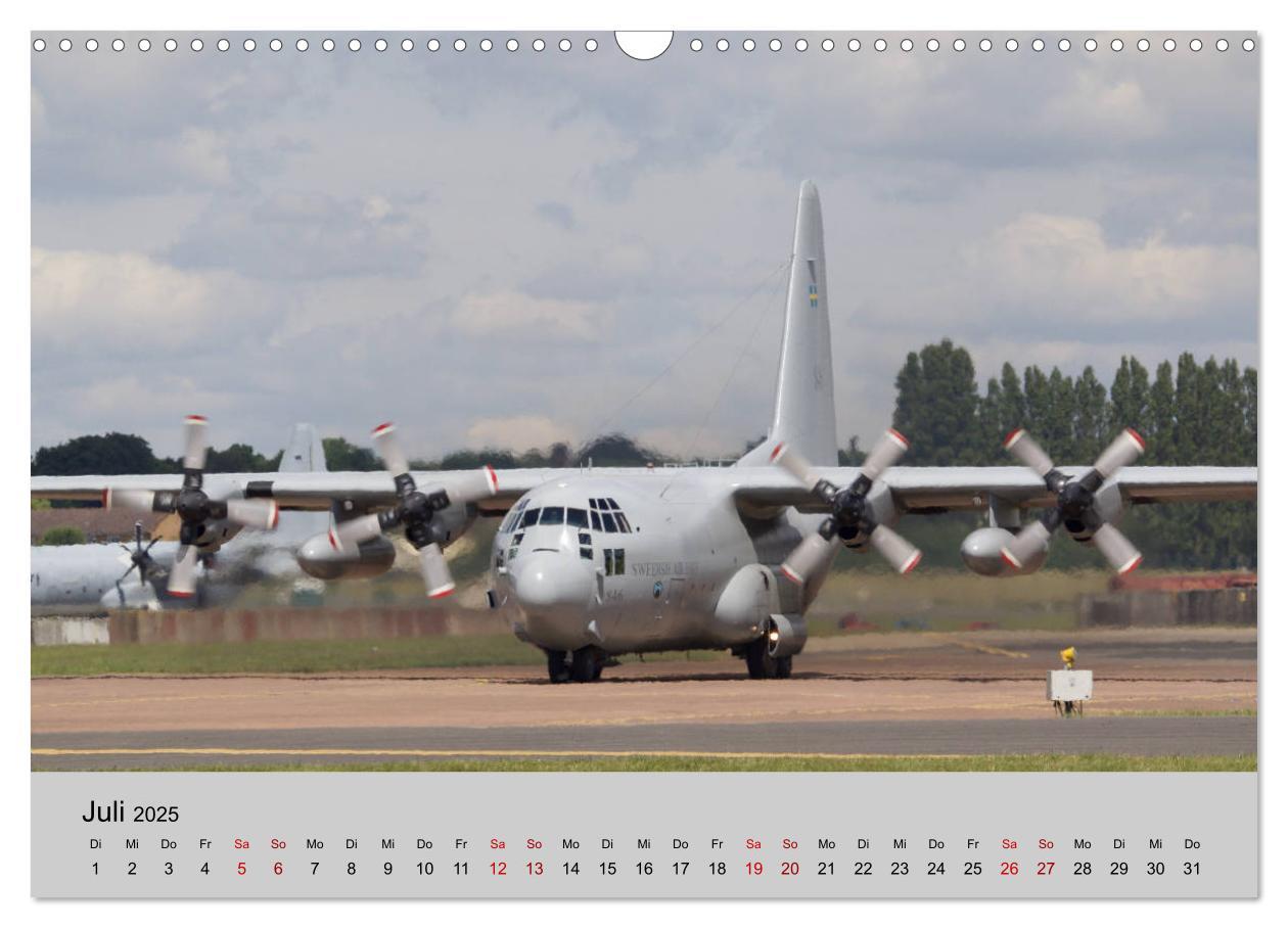 Bild: 9783435375417 | Transportflugzeug C-130 Hercules (Wandkalender 2025 DIN A3 quer),...