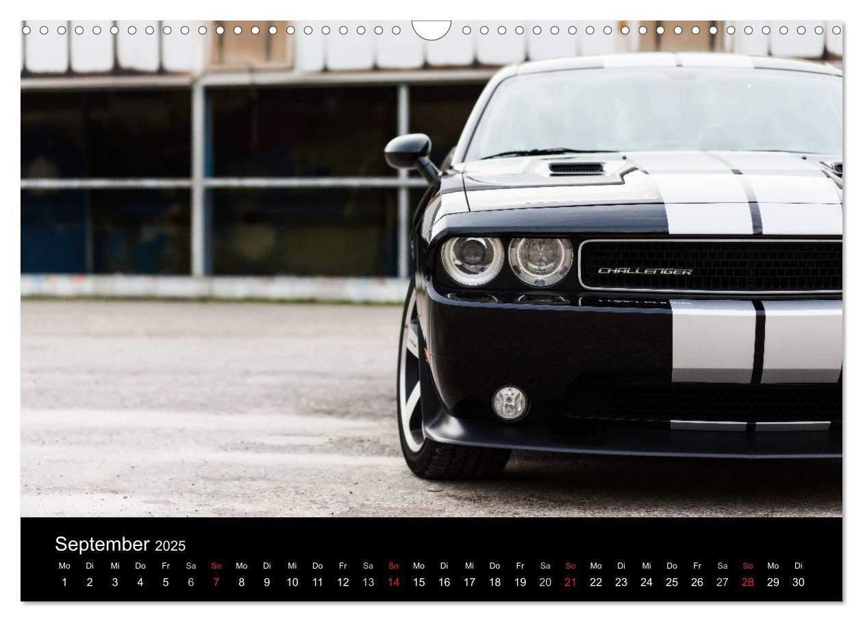 Bild: 9783435771127 | Dodge Challenger SRT8 (Wandkalender 2025 DIN A3 quer), CALVENDO...