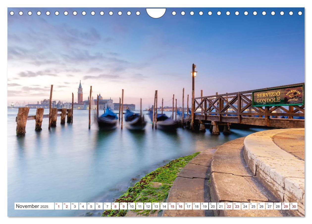 Bild: 9783383961021 | Venedig und Burano - Lagunenstadt und bunte Häuser (Wandkalender...