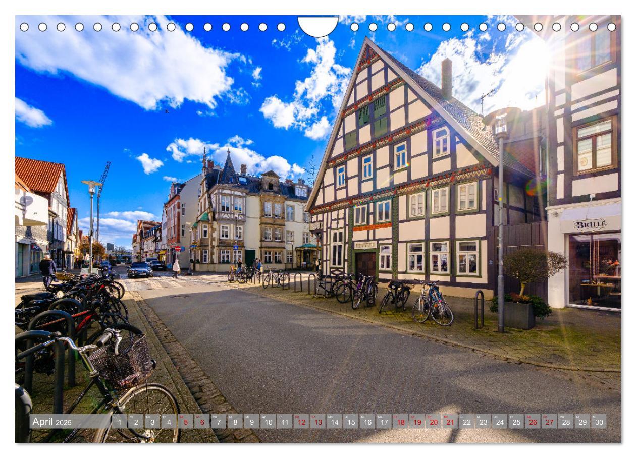 Bild: 9783435440382 | Ein Blick auf Detmold (Wandkalender 2025 DIN A4 quer), CALVENDO...