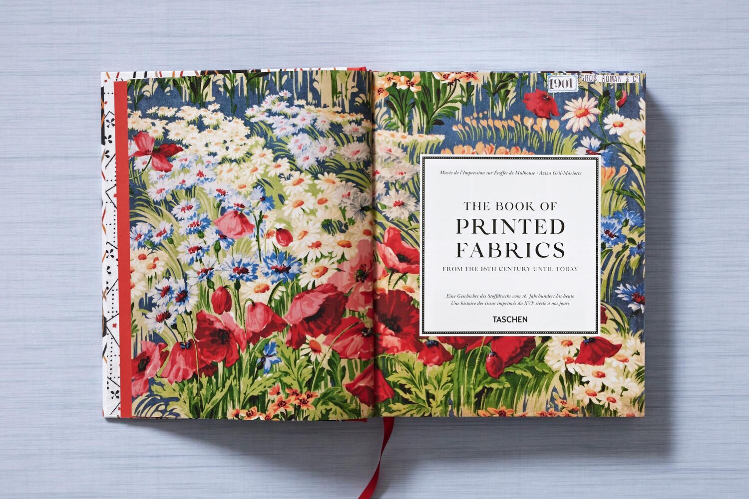 Bild: 9783836562768 | The Book of Printed Fabrics. From the 16th century until today | Buch