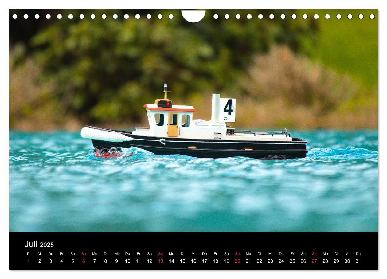 Bild: 9783435678495 | Modellboote in ihrem Element (Wandkalender 2025 DIN A4 quer),...