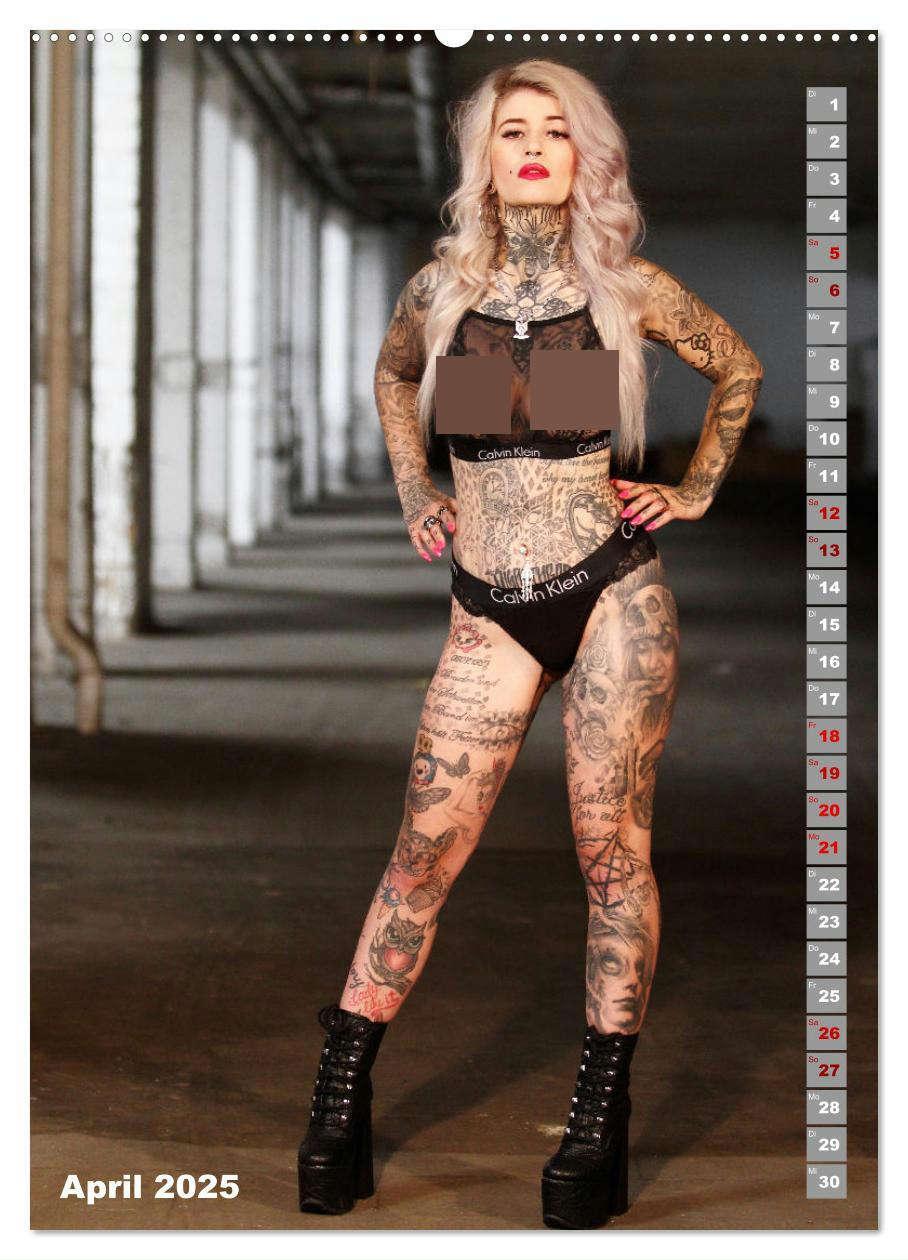 Bild: 9783457144251 | Beauty Tattoo Girls (hochwertiger Premium Wandkalender 2025 DIN A2...