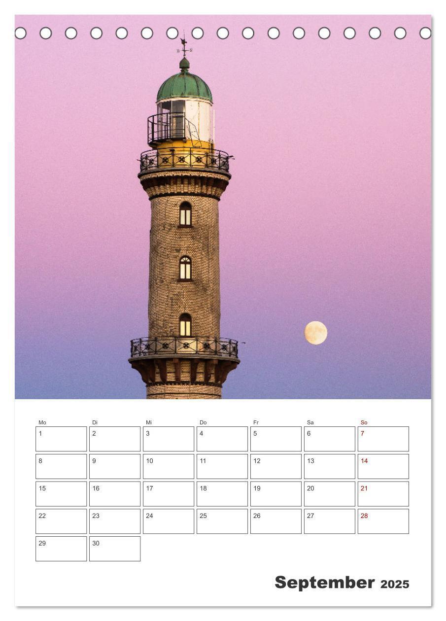 Bild: 9783435901982 | Warnemünde Urlaub für zu Hause (Tischkalender 2025 DIN A5 hoch),...