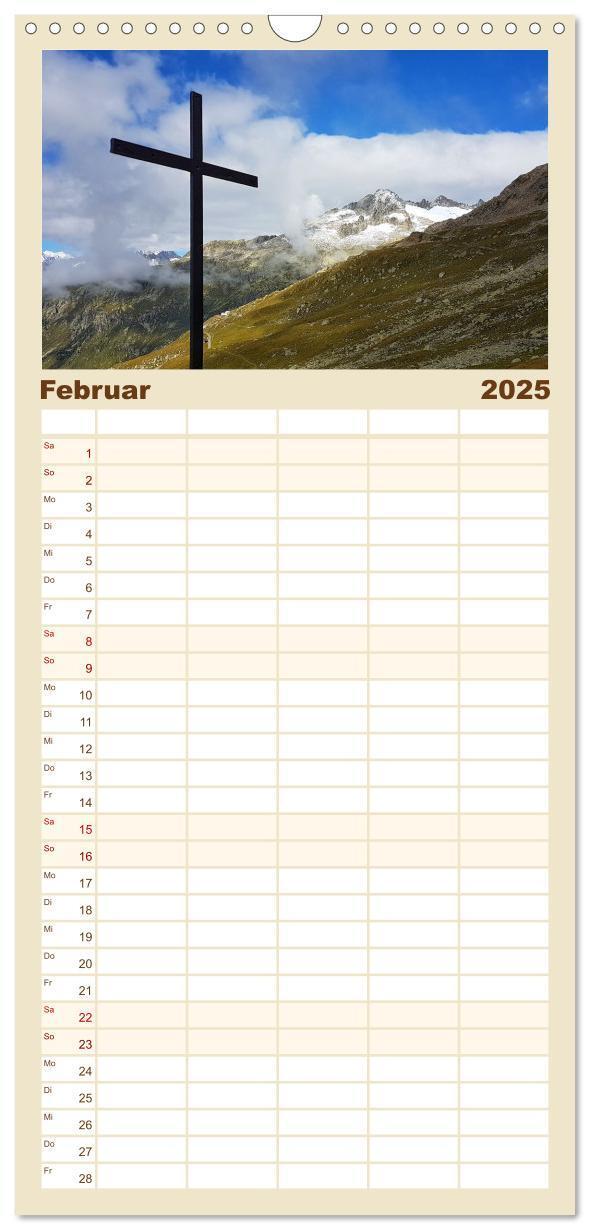 Bild: 9783457098608 | Familienplaner 2025 - Alpen Blick mit 5 Spalten (Wandkalender, 21 x...