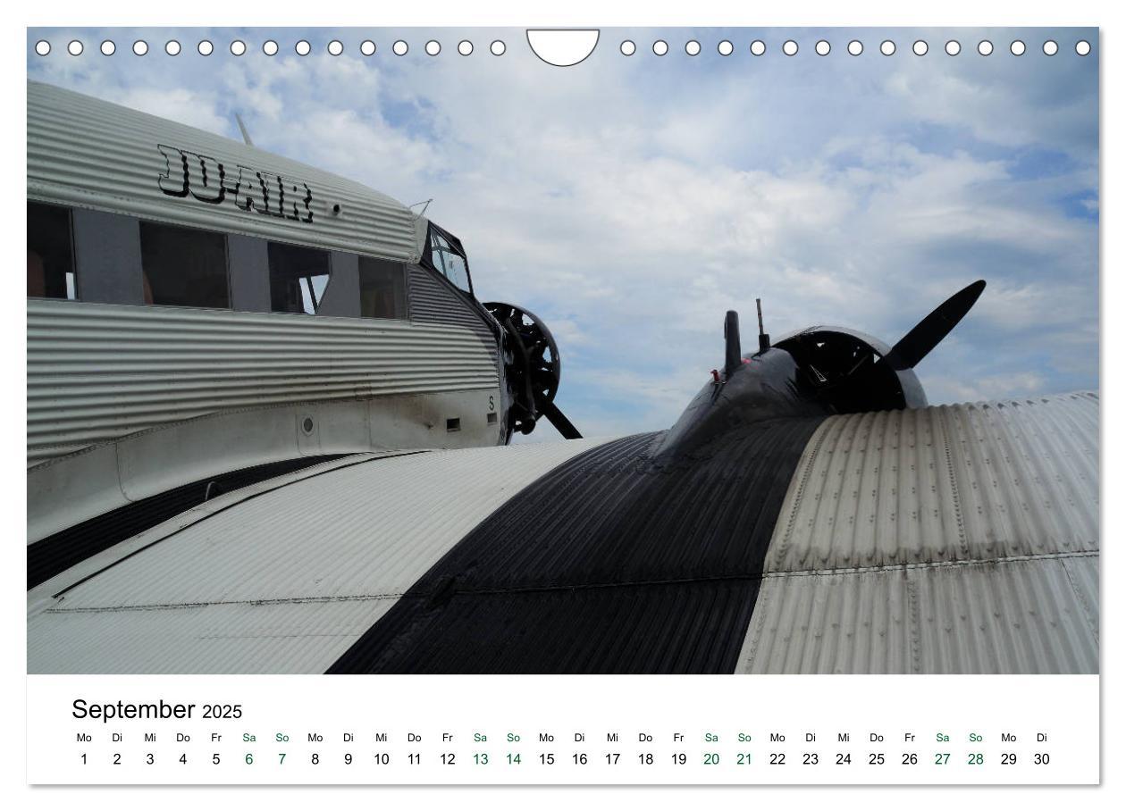 Bild: 9783435390632 | Junkers Ju 52 Die Legende (Wandkalender 2025 DIN A4 quer), CALVENDO...