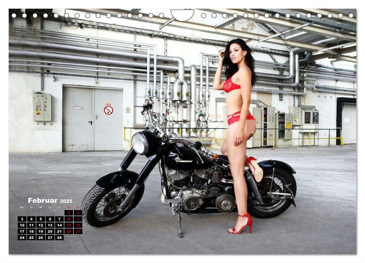 Bild: 9783383964633 | Motorräder und Sexy Girls (Wandkalender 2025 DIN A4 quer), CALVENDO...