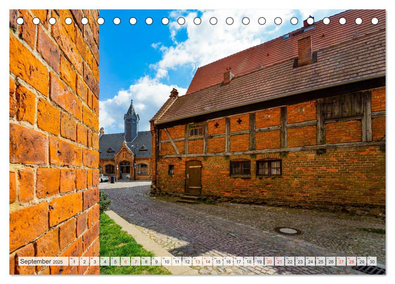 Bild: 9783435242177 | Waren Müritz Impressionen (Tischkalender 2025 DIN A5 quer),...