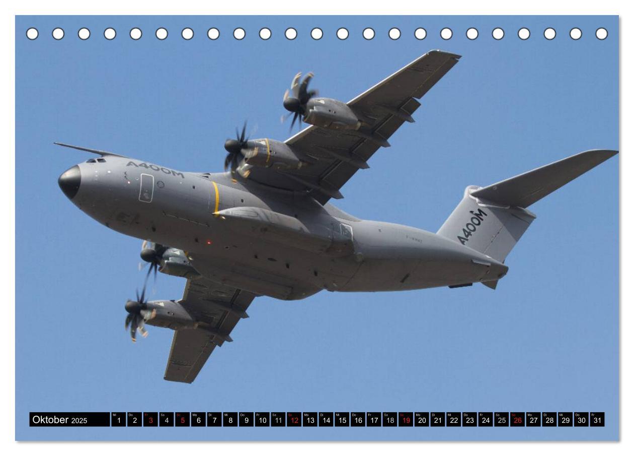 Bild: 9783435469765 | Augenblicke in der Luft: Airbus A400M (Tischkalender 2025 DIN A5...