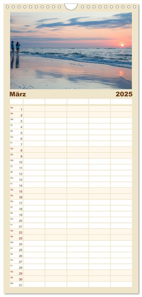 Bild: 9783457102978 | Familienplaner 2025 - Moin Juist mit 5 Spalten (Wandkalender, 21 x...