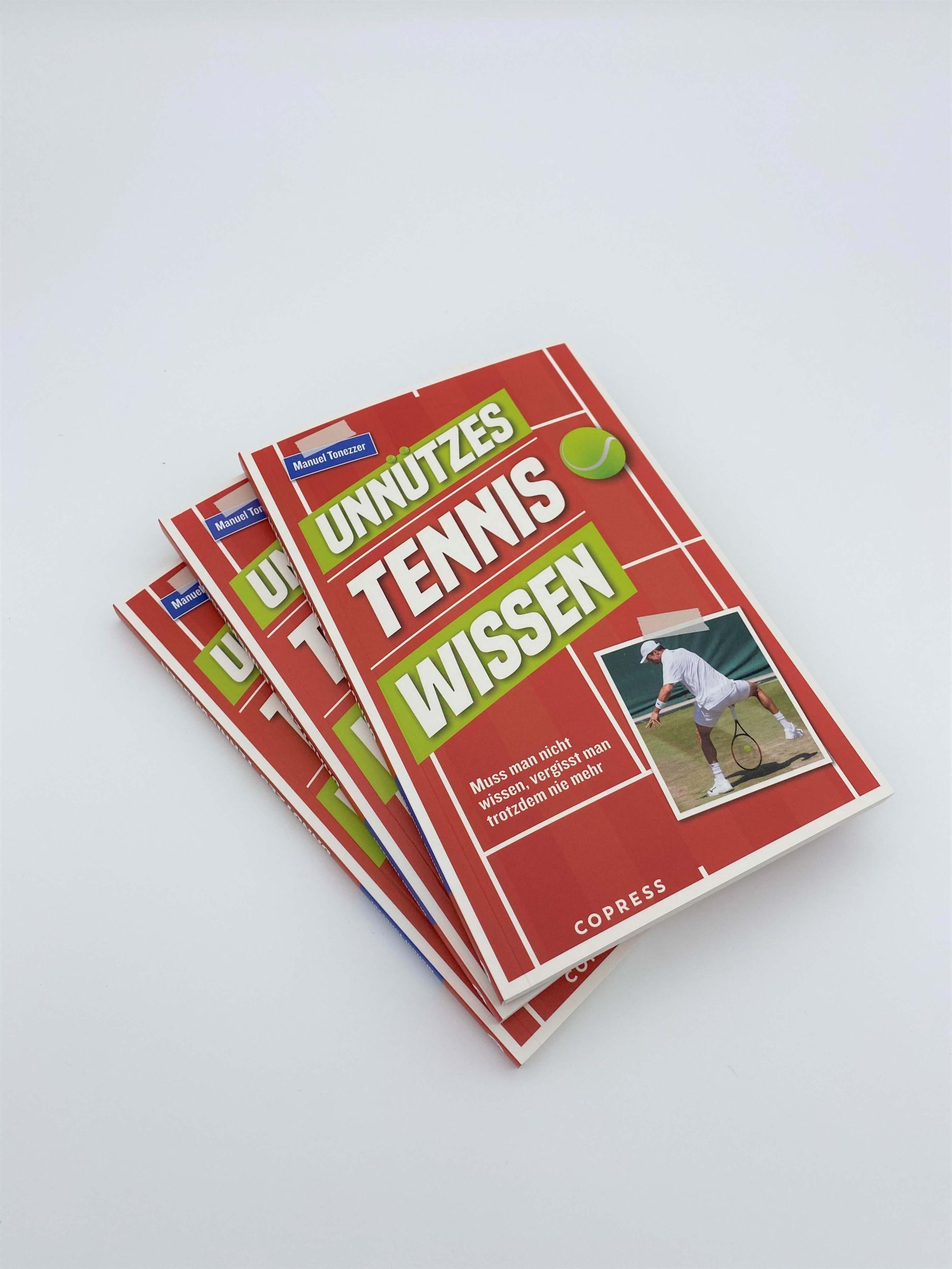 Bild: 9783767912946 | Unnützes Tenniswissen | Manuel Tonezzer | Taschenbuch | 112 S. | 2022