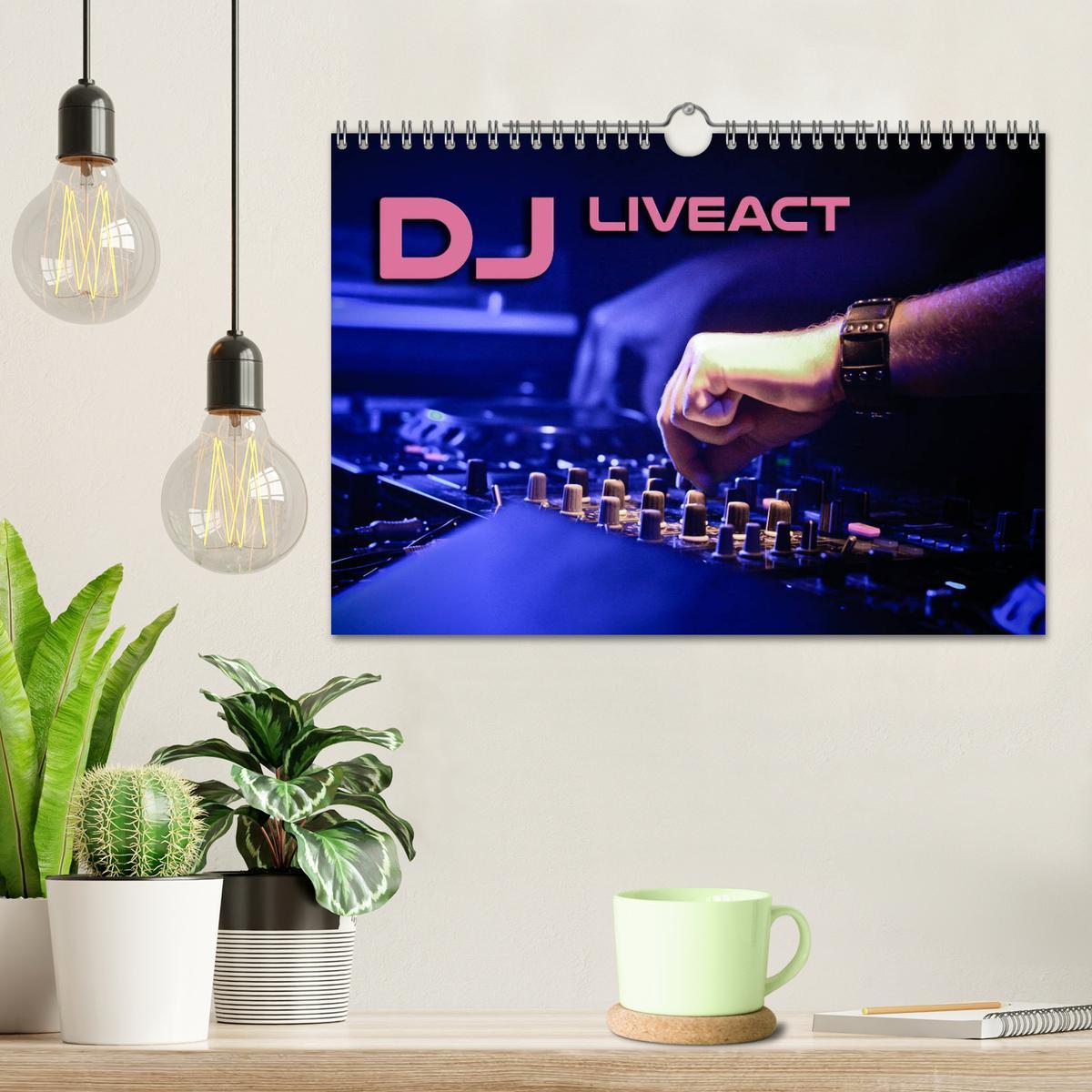 Bild: 9783435337927 | DJ Liveact (Wandkalender 2025 DIN A4 quer), CALVENDO Monatskalender