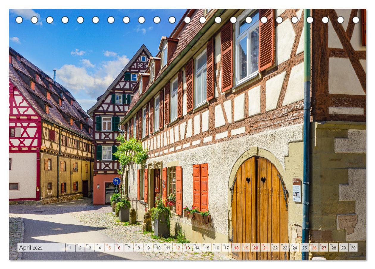 Bild: 9783435052400 | Herrenberg Impressionen (Tischkalender 2025 DIN A5 quer), CALVENDO...