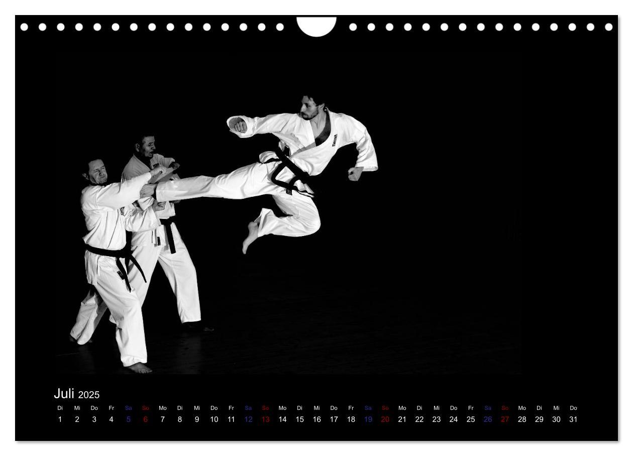 Bild: 9783435419111 | Traditionelles Taekwon-Do (Wandkalender 2025 DIN A4 quer), CALVENDO...