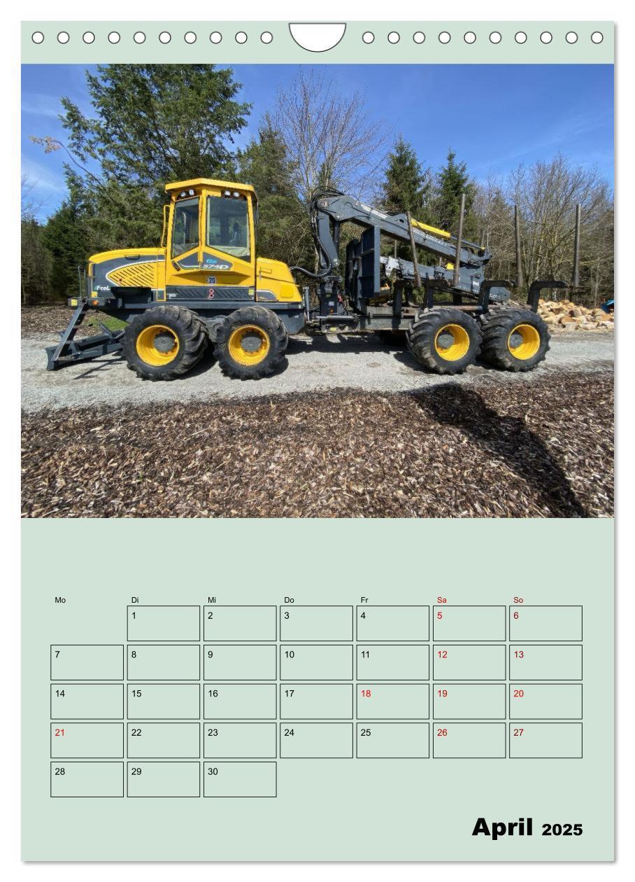 Bild: 9783383959042 | Forst-Maschinen der Forwarder im Einsatz (Wandkalender 2025 DIN A4...