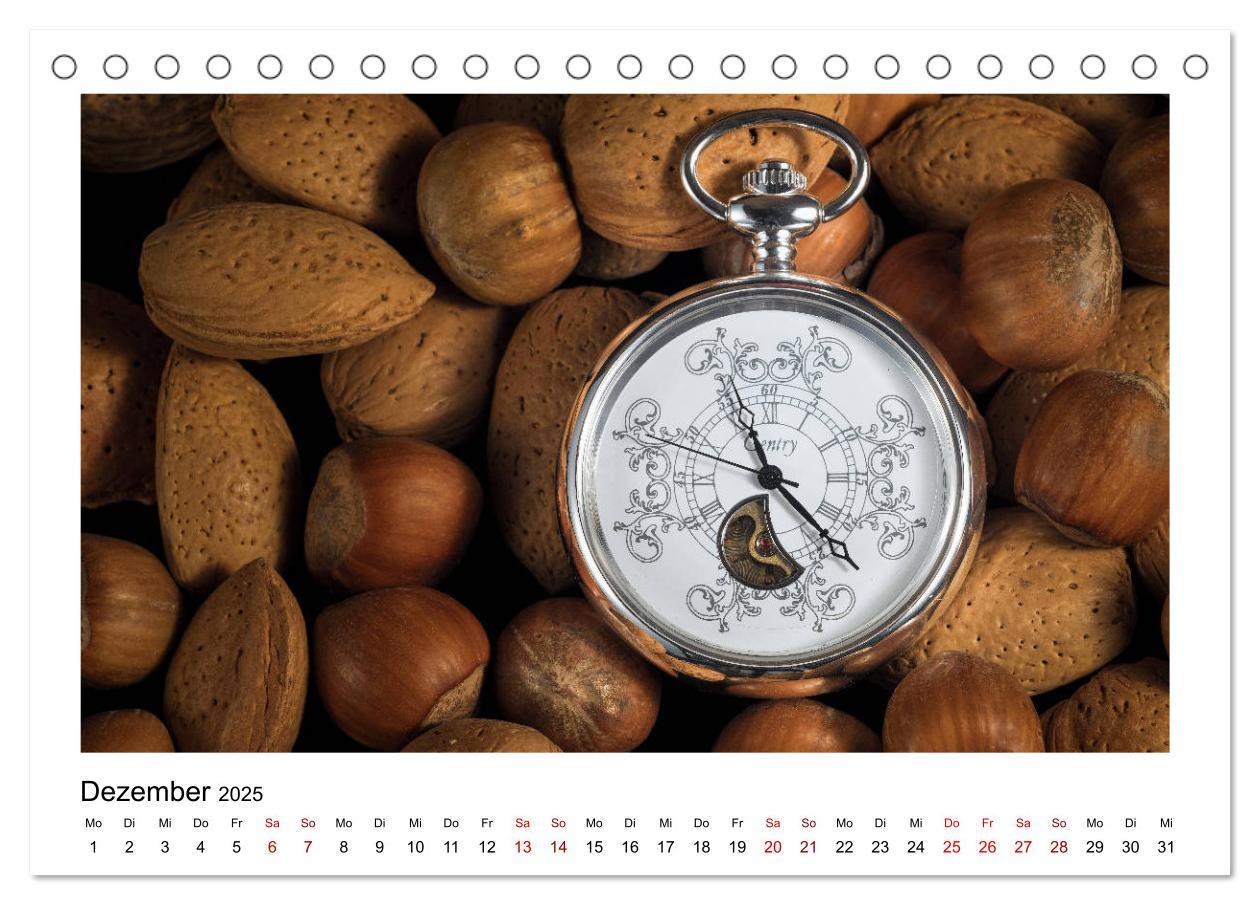 Bild: 9783435371341 | Uhren aus aller Welt - Die Fortsetzung (Tischkalender 2025 DIN A5...