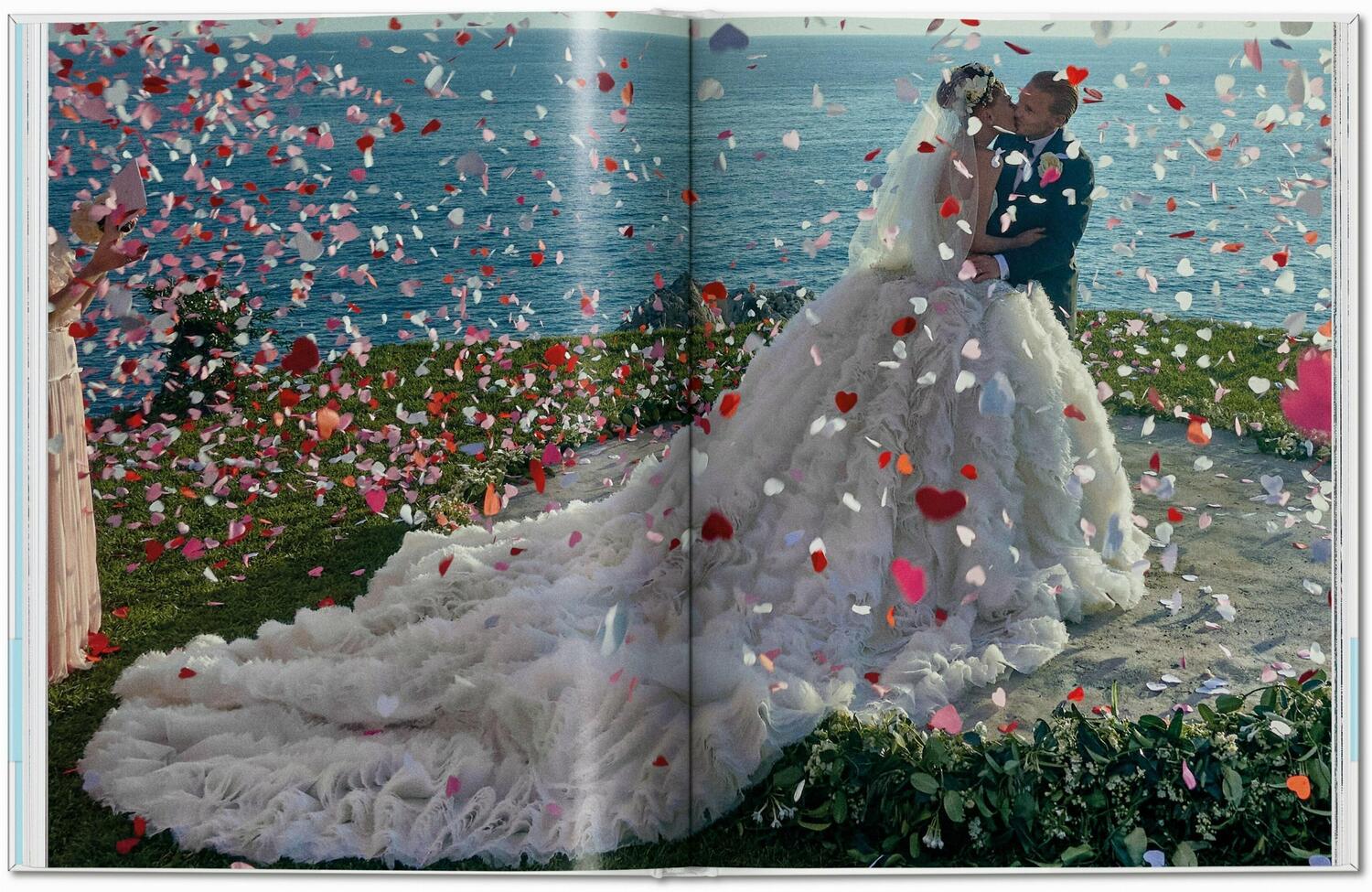 Bild: 9783836592017 | Mario Testino. I Love You. The Wedding Book | Carolina Herrera (u. a.)