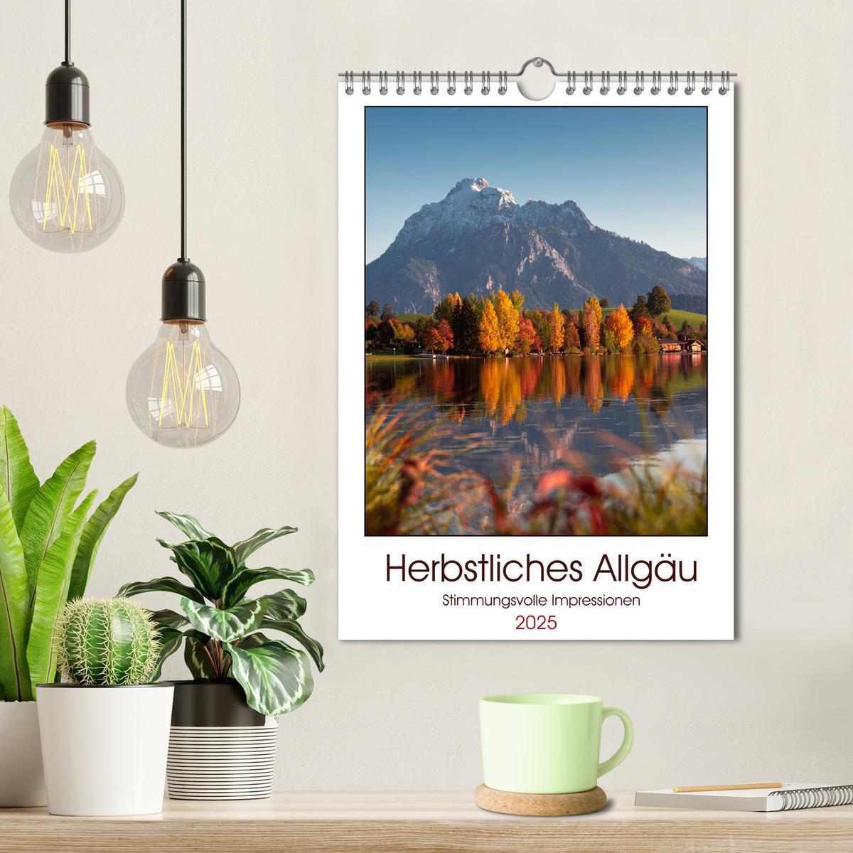 Bild: 9783435933280 | Herbstliches Allgäu (Wandkalender 2025 DIN A4 hoch), CALVENDO...