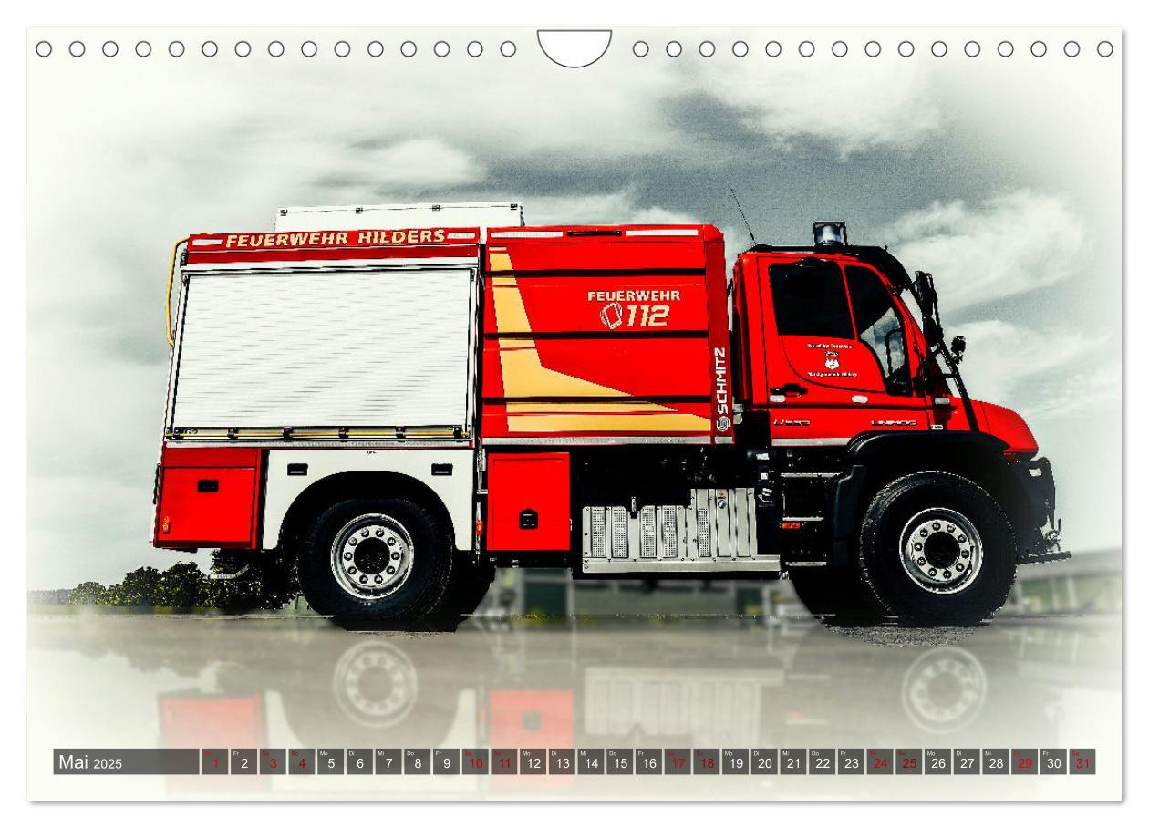 Bild: 9783383861611 | Feuerwehrfahrzeuge (Wandkalender 2025 DIN A4 quer), CALVENDO...