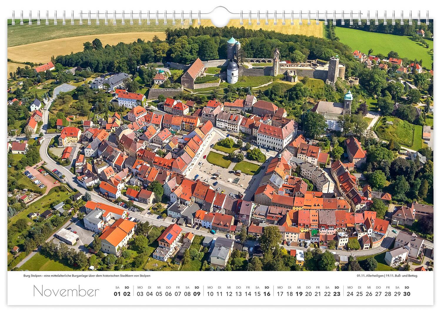 Bild: 9783910680555 | Kalender Sachsen von oben 2025 - Luftaufnahmen | Peter Schubert | 2025