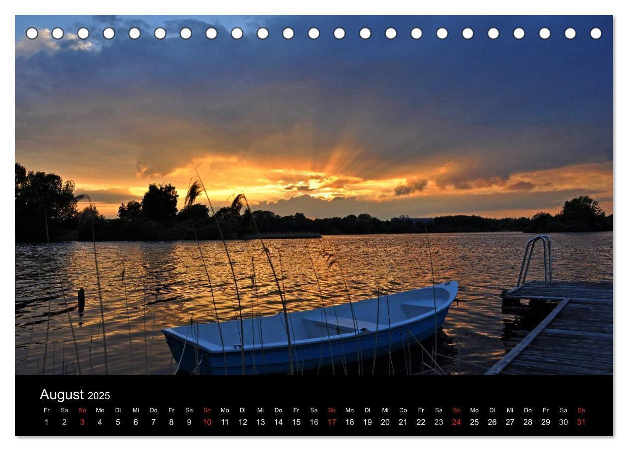 Bild: 9783435767229 | Plön - die Stadt am See (Tischkalender 2025 DIN A5 quer), CALVENDO...