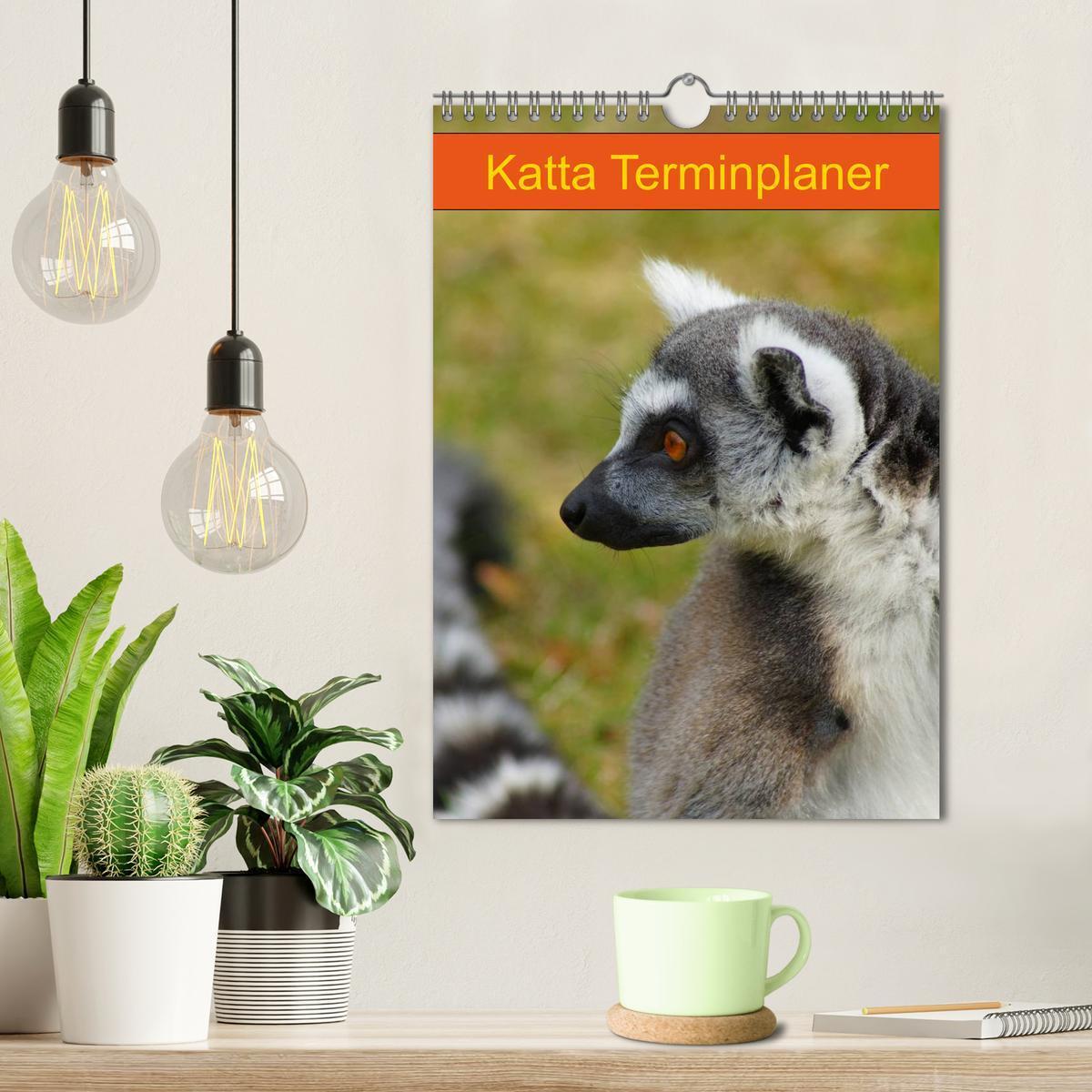 Bild: 9783457018743 | Katta Terminplaner (Wandkalender 2025 DIN A4 hoch), CALVENDO...