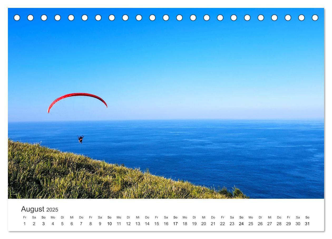 Bild: 9783383957178 | Paragleiten - Der Wunsch vom Fliegen. (Tischkalender 2025 DIN A5...