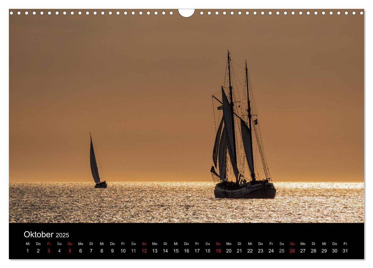 Bild: 9783435581436 | Windjammer auf der Ostsee im Abendlicht (Wandkalender 2025 DIN A3...