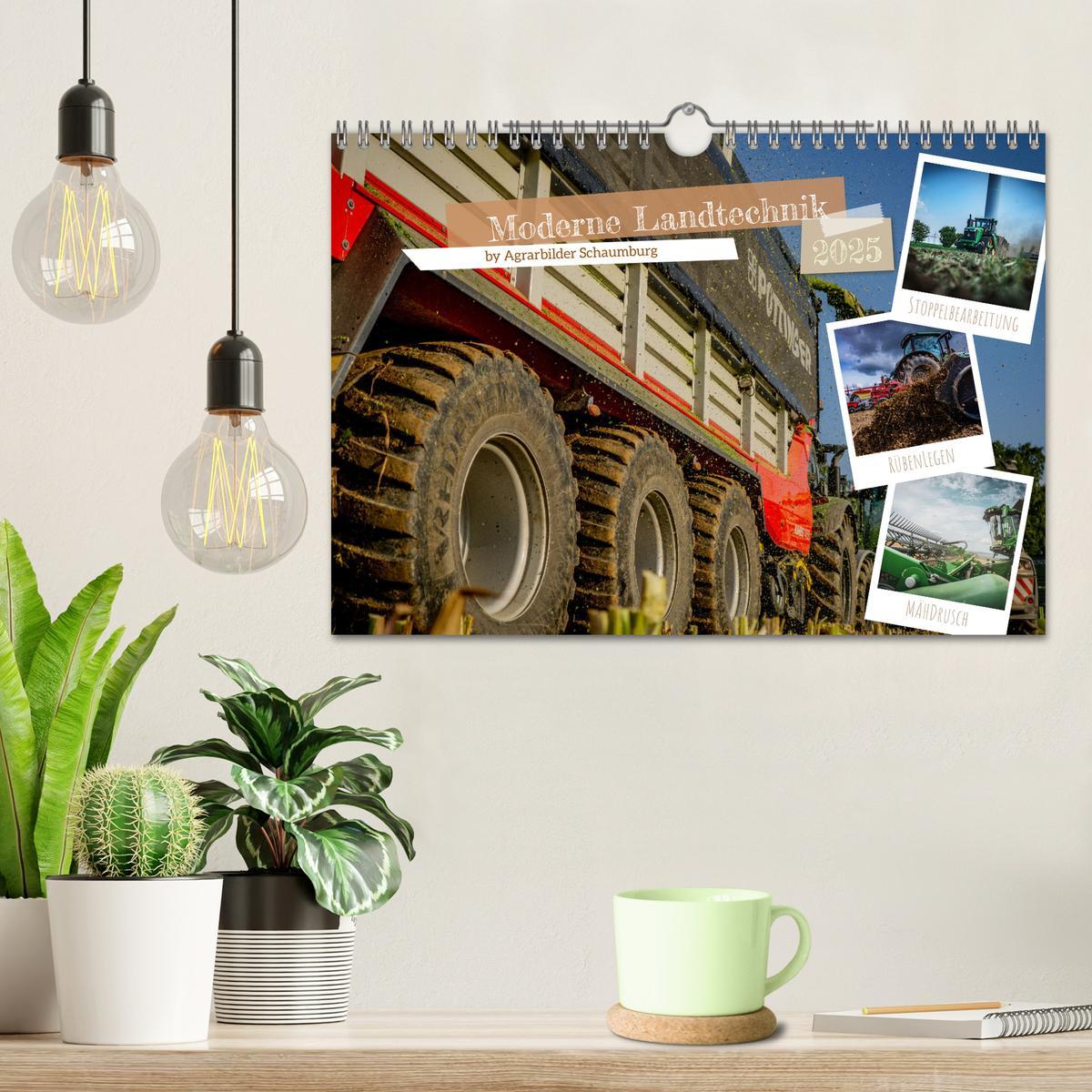 Bild: 9783457209639 | Moderne Landtechnik (Wandkalender 2025 DIN A4 quer), CALVENDO...