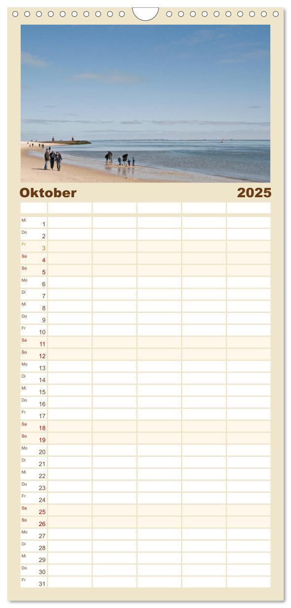 Bild: 9783457107331 | Familienplaner 2025 - Sylt-Momente mit 5 Spalten (Wandkalender, 21...