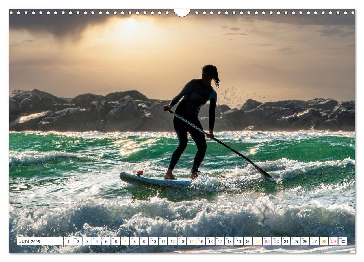 Bild: 9783383931758 | Stand-Up-Paddling SUP (Wandkalender 2025 DIN A3 quer), CALVENDO...