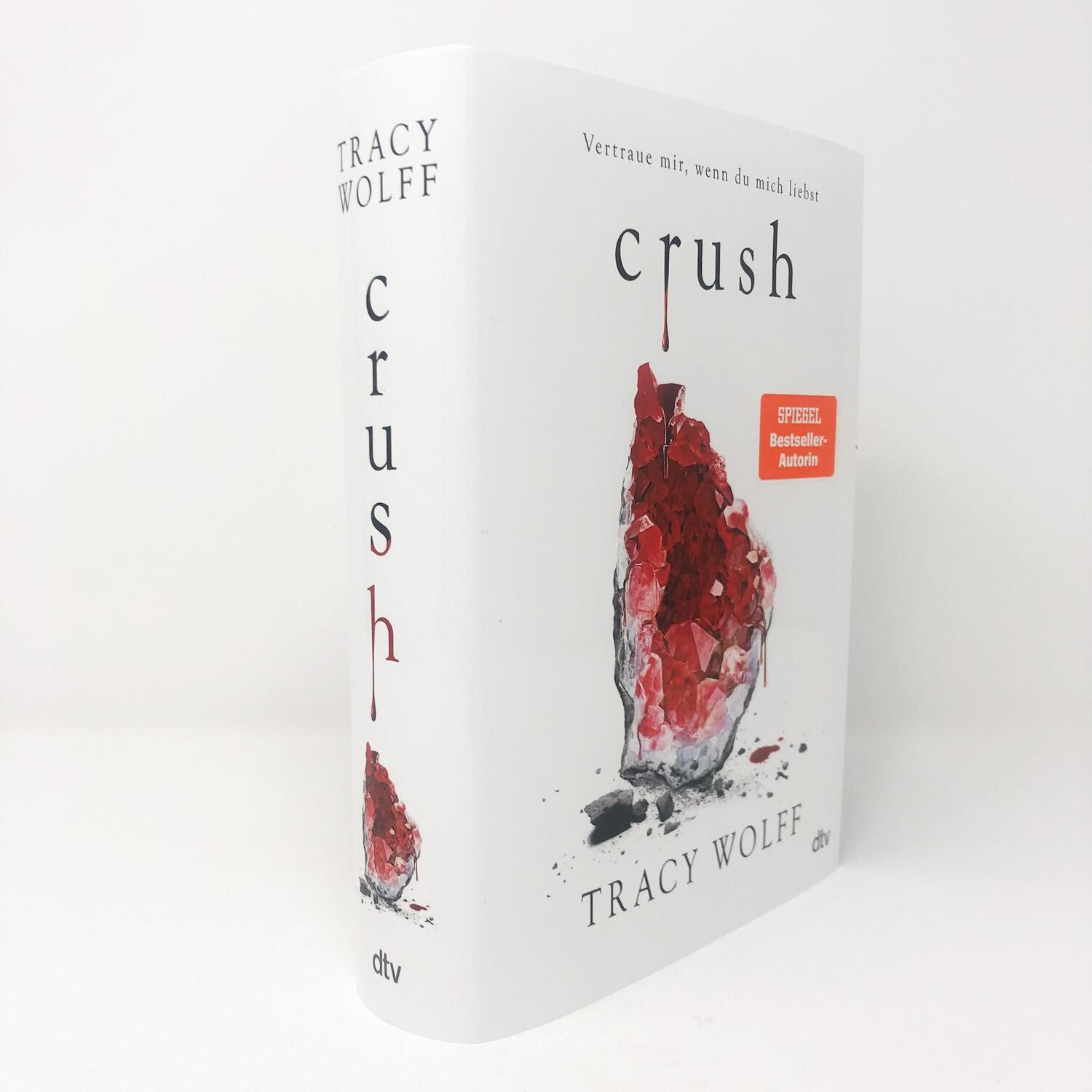 Bild: 9783423763363 | Crush | Tracy Wolff | Buch | Die Katmere Academy Chroniken | 784 S.