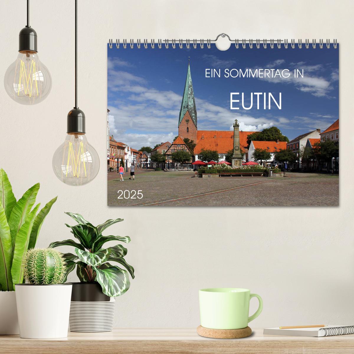 Bild: 9783435355549 | Ein Sommertag in Eutin (Wandkalender 2025 DIN A4 quer), CALVENDO...