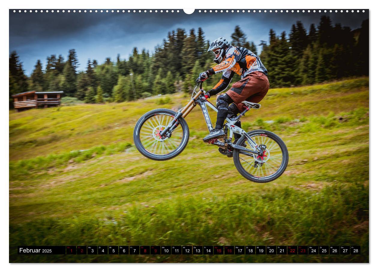 Bild: 9783435433452 | Downhill Action (Wandkalender 2025 DIN A2 quer), CALVENDO...