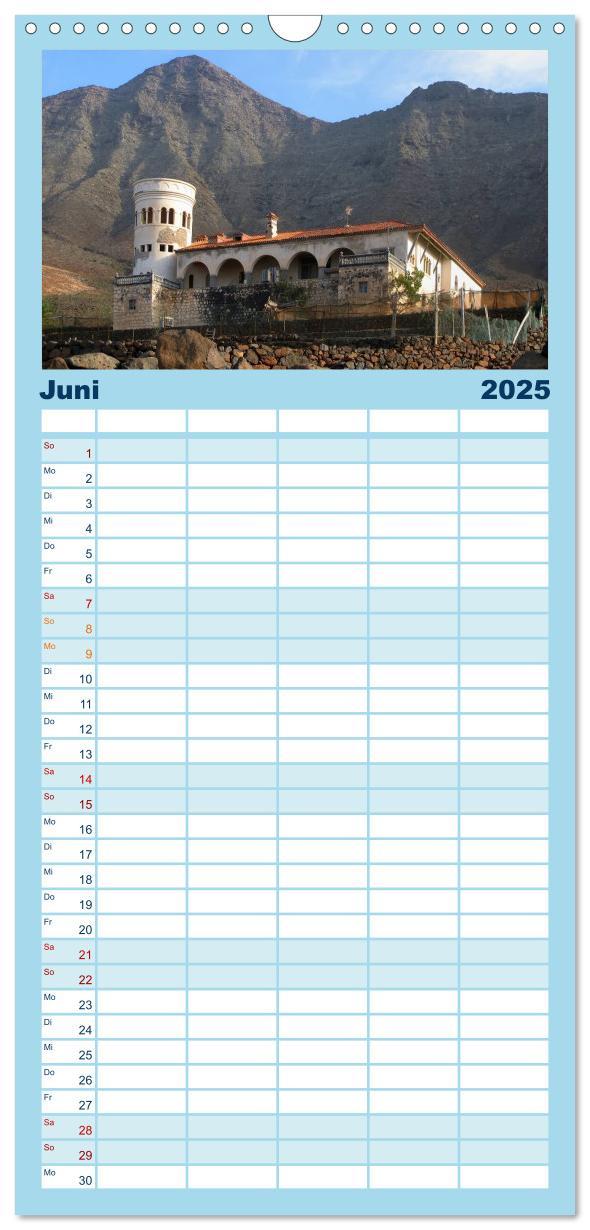 Bild: 9783457121474 | Familienplaner 2025 - Fuerteventura mit 5 Spalten (Wandkalender, 21...