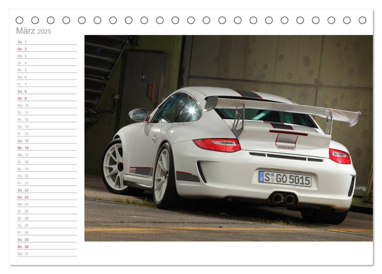 Bild: 9783435535170 | Porsche GT3RS 4,0 (Tischkalender 2025 DIN A5 quer), CALVENDO...