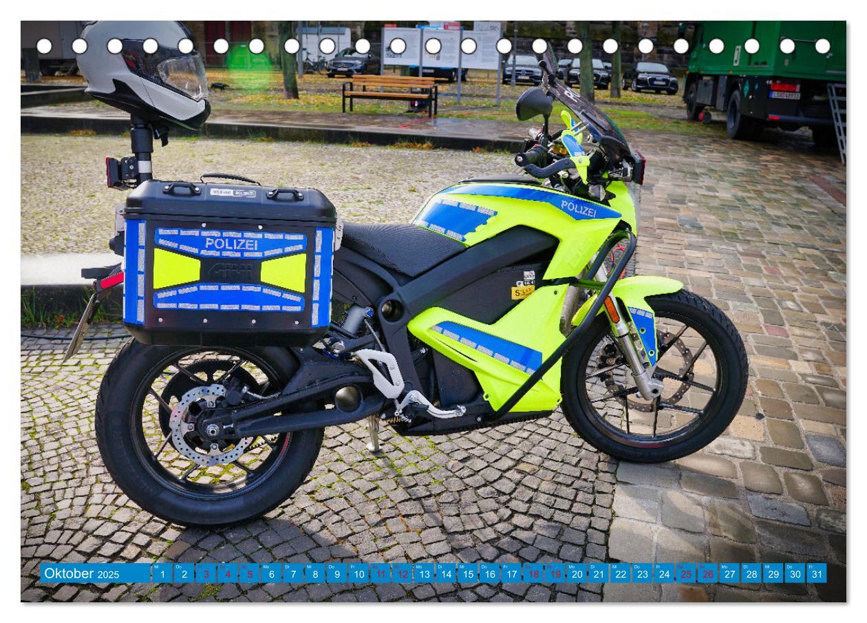 Bild: 9783383909016 | Aktionstag der Polizei (Tischkalender 2025 DIN A5 quer), CALVENDO...