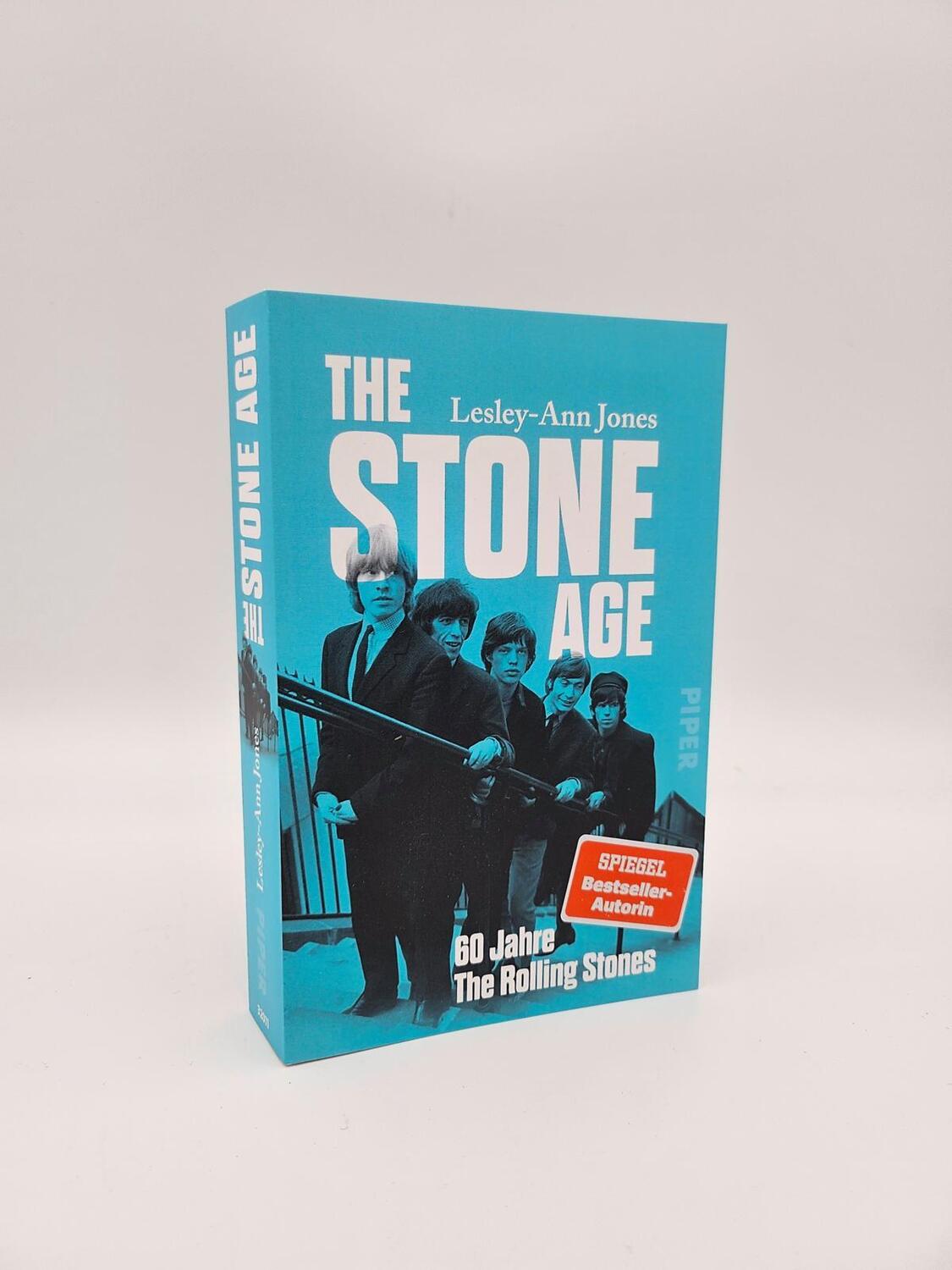 Bild: 9783492320115 | The Stone Age | Lesley-Ann Jones | Taschenbuch | 464 S. | Deutsch