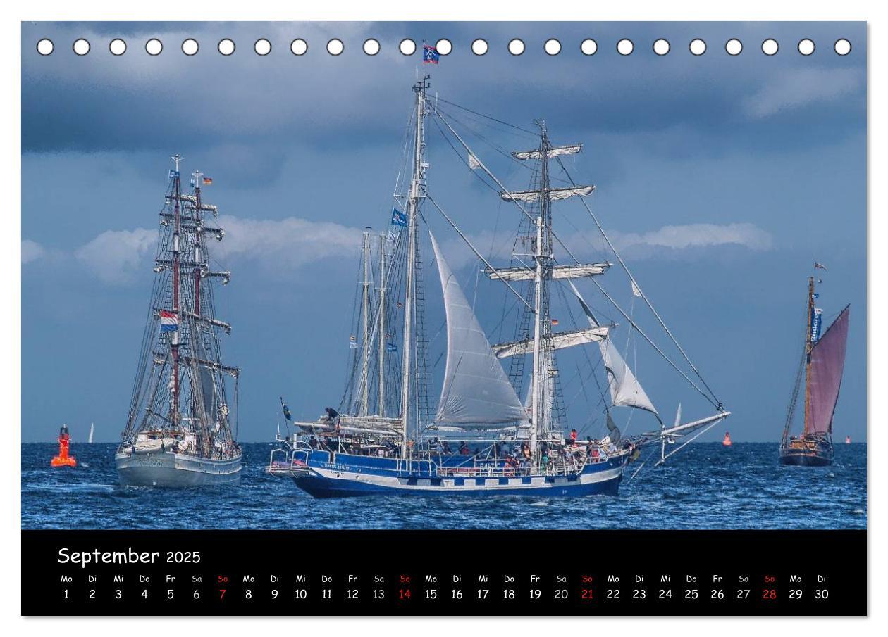 Bild: 9783435764266 | Windjammer vor Warnemünde (Tischkalender 2025 DIN A5 quer),...