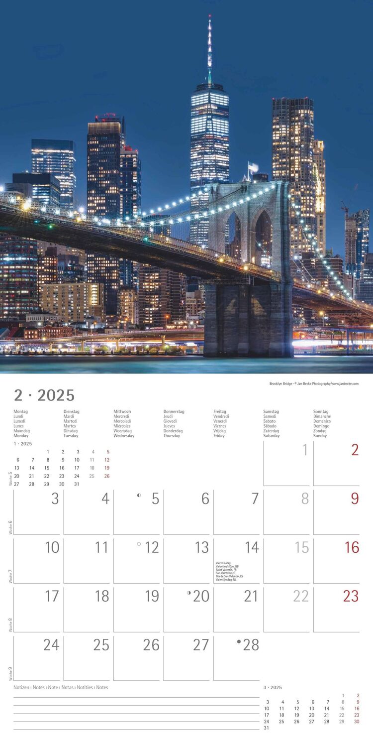 Bild: 4251732340933 | New York 2025 - Broschürenkalender 30x30 cm (30x60 geöffnet) -...