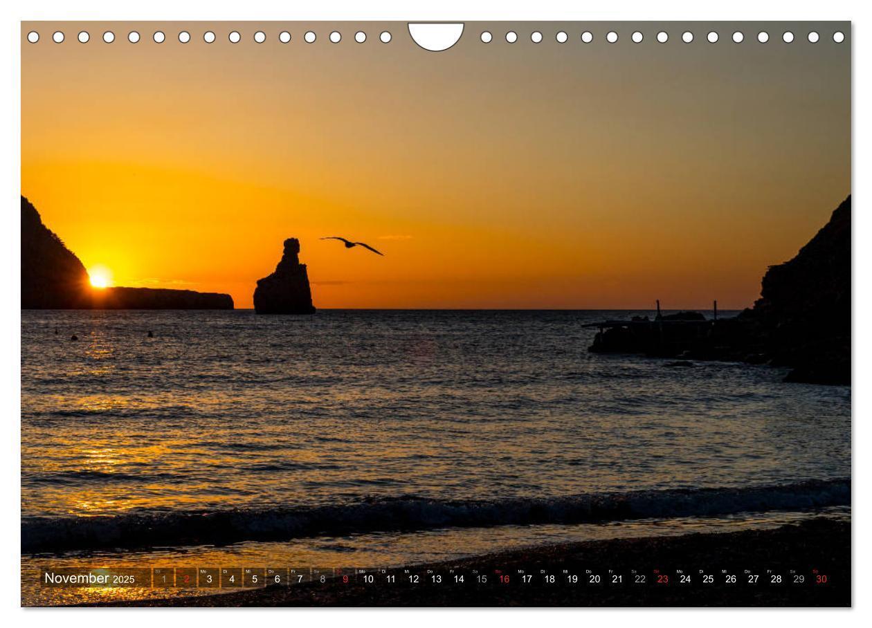 Bild: 9783435262496 | Ibiza Küste, Buchten und Strände (Wandkalender 2025 DIN A4 quer),...