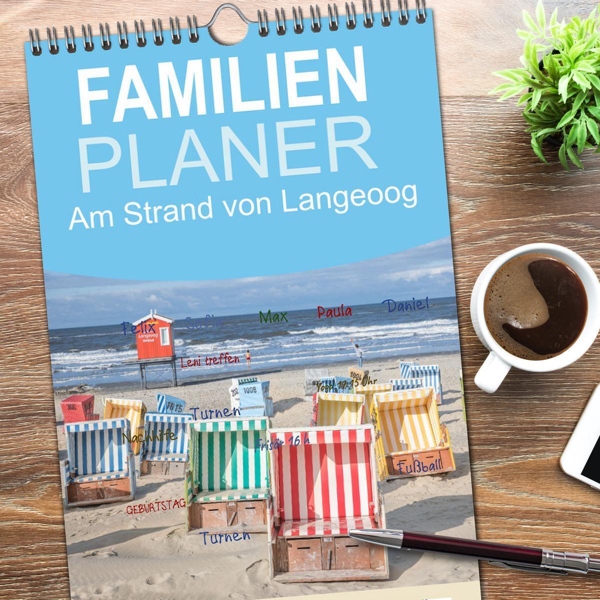 Bild: 9783457102770 | Familienplaner 2025 - Am Strand von Langeoog mit 5 Spalten...