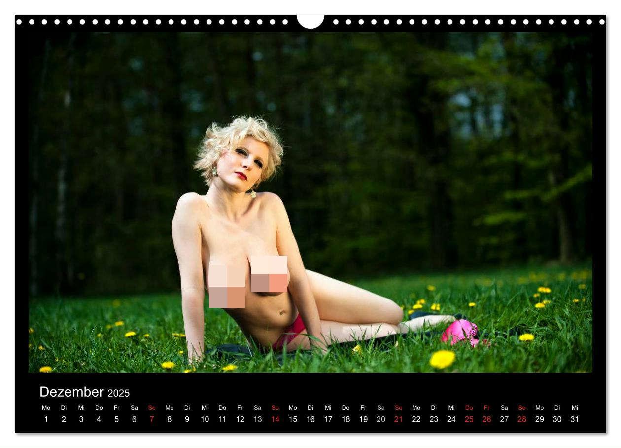 Bild: 9783435763870 | Outdoor Aktkalender 2025 (Wandkalender 2025 DIN A3 quer), CALVENDO...