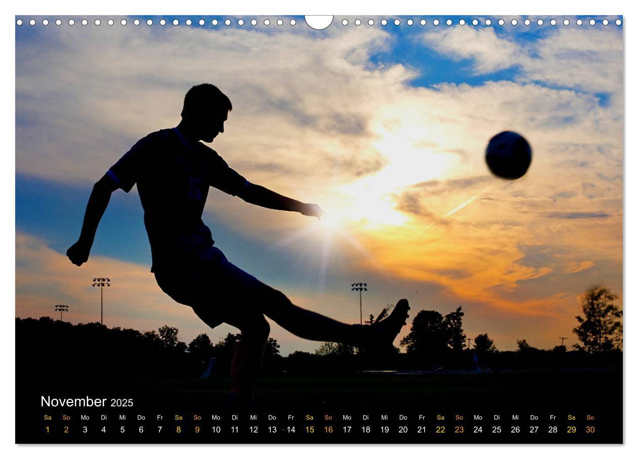 Bild: 9783435326709 | Leidenschaft Fußball (Wandkalender 2025 DIN A3 quer), CALVENDO...